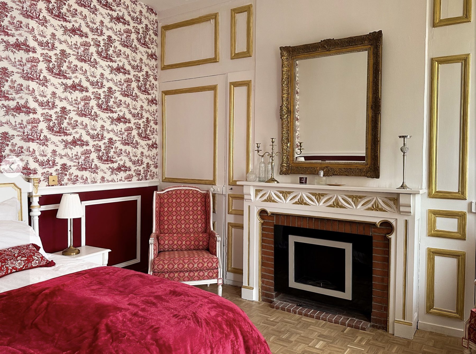 Chambre cheminée